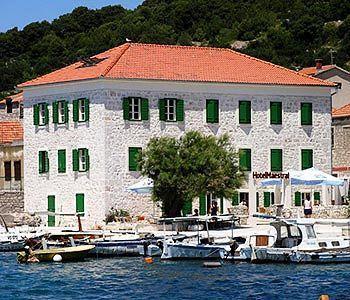 Maestral Hotel